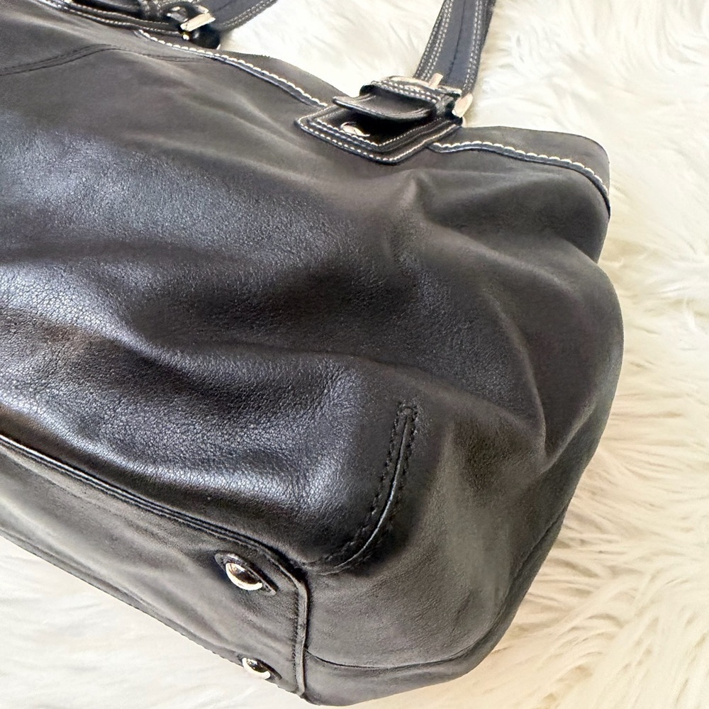 Coach Soho Pleated Leather Black Large Tote Purse Handbag F13733 - Picture 4 of 11